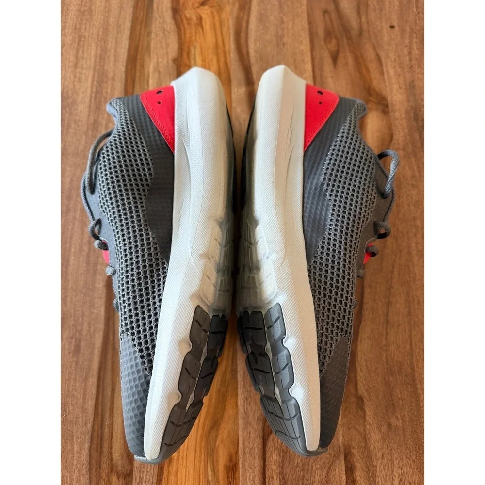 Under‎ Armour Surge 2 Mens Running Shoes Grey Red Sneakers 3024883 Size 11